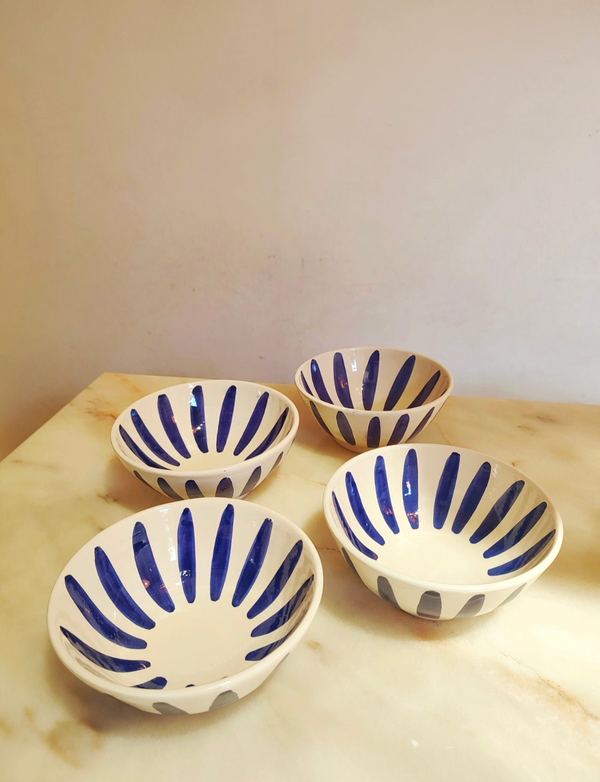 Set of 4 Handcrafted Tamegroute Pottery Bowls – White with Indigo Blue Stripes