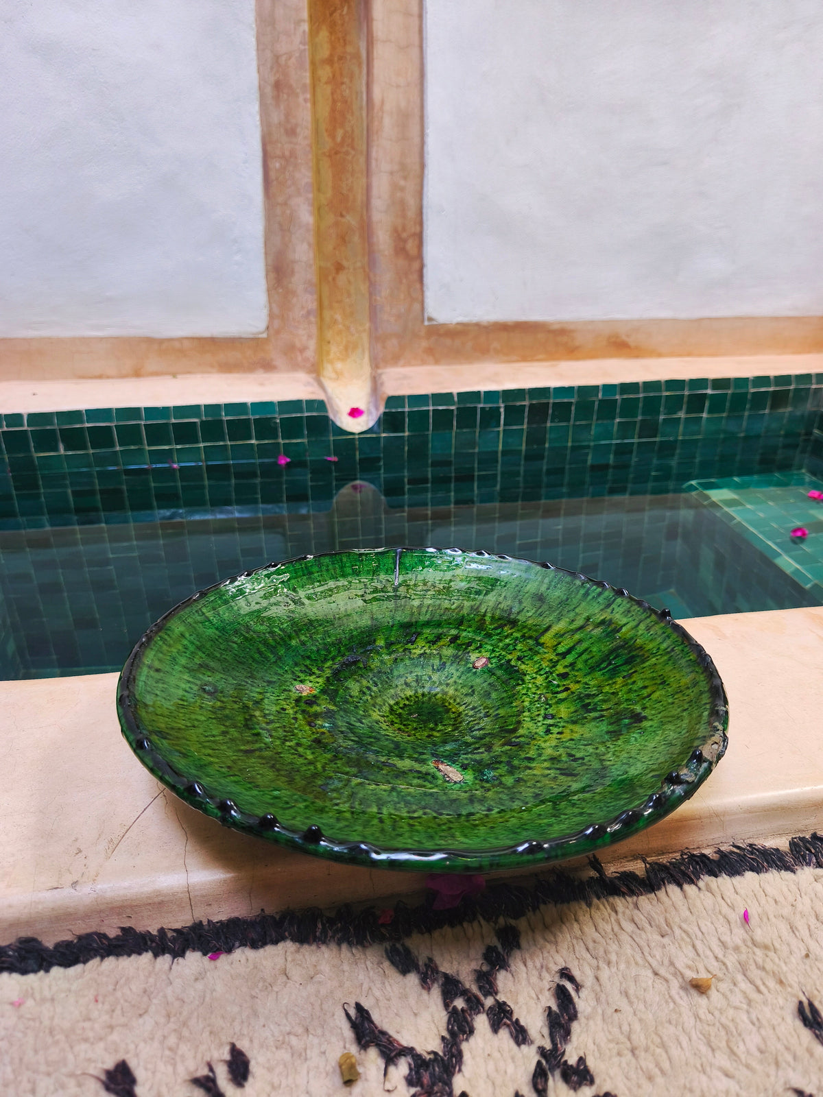 Large Green Tamegroute Ceramic Plate – 35–38 cm Handmade Moroccan Pottery