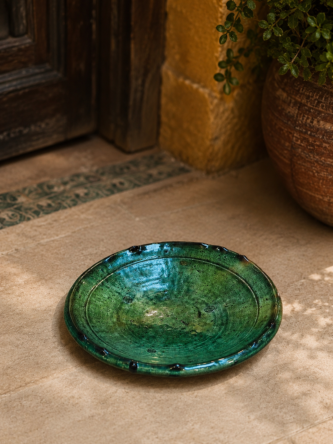 Moroccan Tamegroute Ceramic Plate – 20 cm Handmade Green Pottery Dish