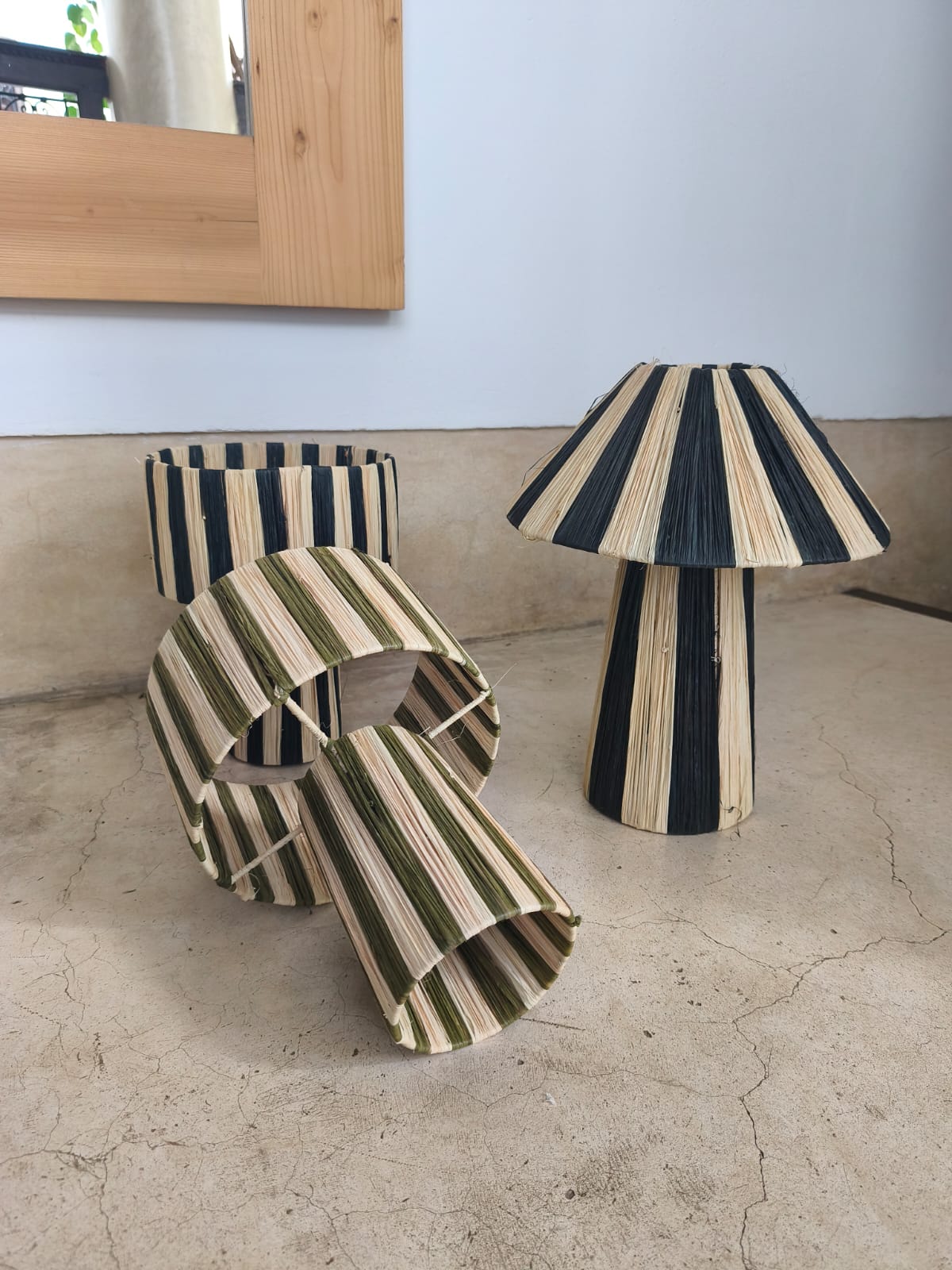 Handmade Moroccan Raffia Table Lamp – Warm Boho Lighting for Cozy Home Decor