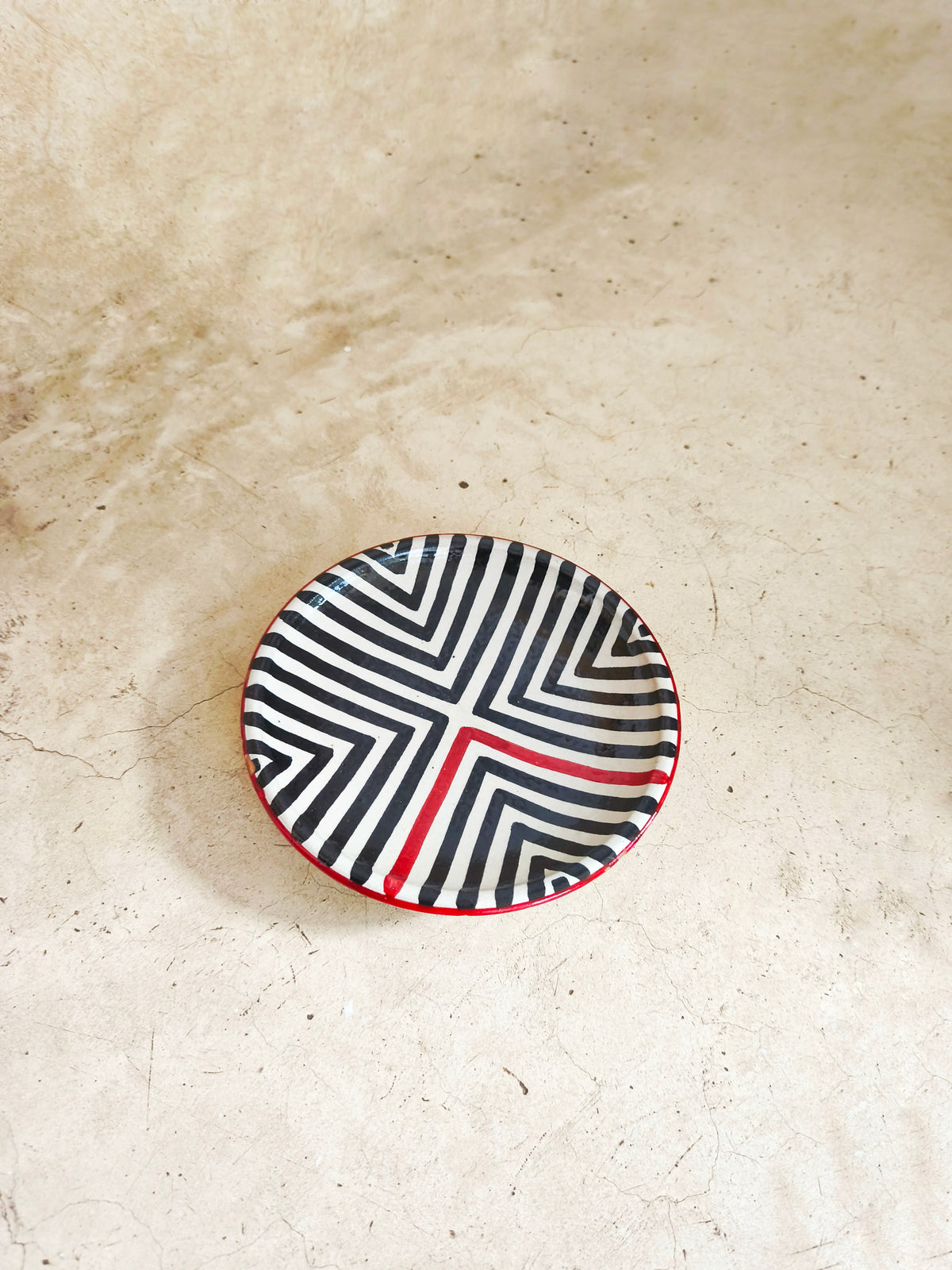 Set of 2 x Modern Moroccan Ceramic Plate, Hand-Painted Black & White with Red Lines [20cm & 25 cm] -Tamegroute Pottery