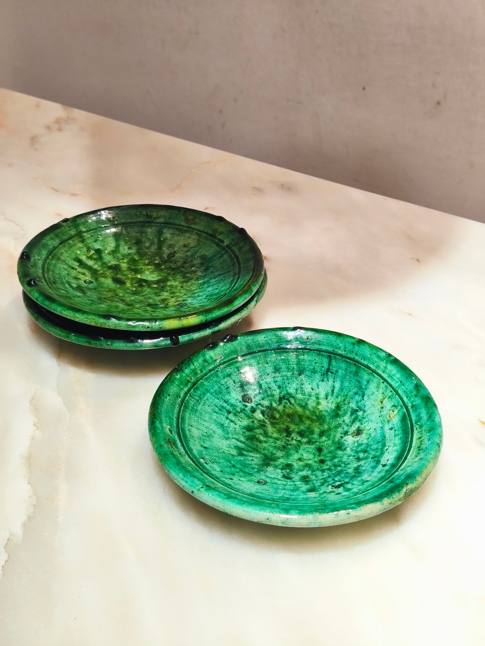 Moroccan Tamegroute Ceramic Plate – 20 cm Handmade Green Pottery Dish