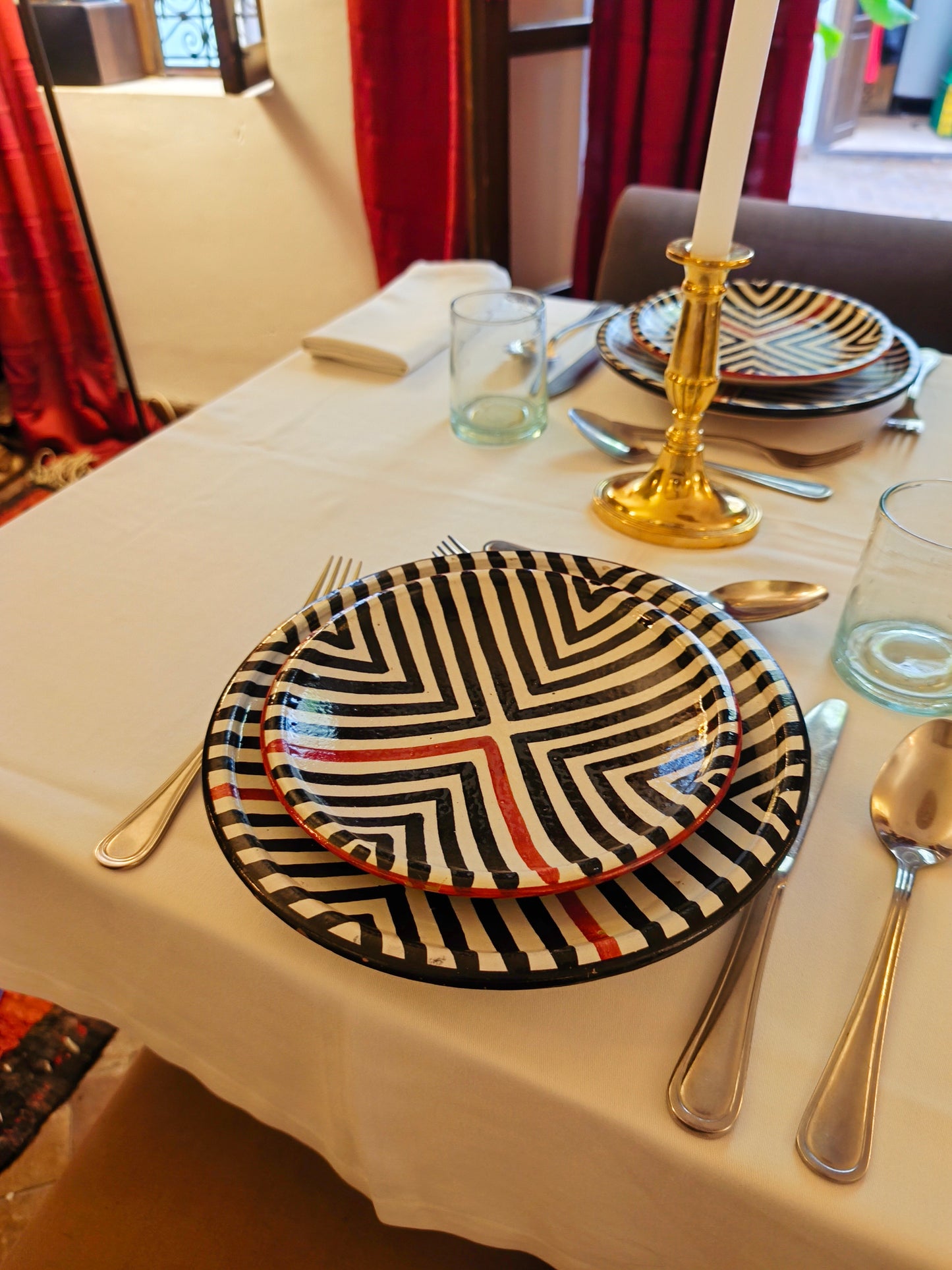Set of 2 x Modern Moroccan Ceramic Plate, Hand-Painted Black & White with Red Lines [20cm & 25 cm] -Tamegroute Pottery