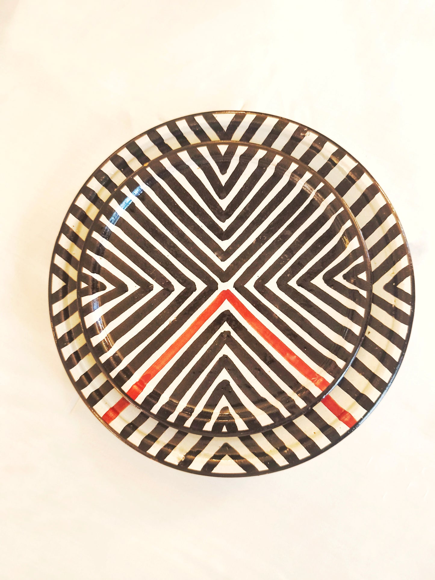 Set of 2 x Modern Moroccan Ceramic Plate, Hand-Painted Black & White with Red Lines [20cm & 25 cm] -Tamegroute Pottery