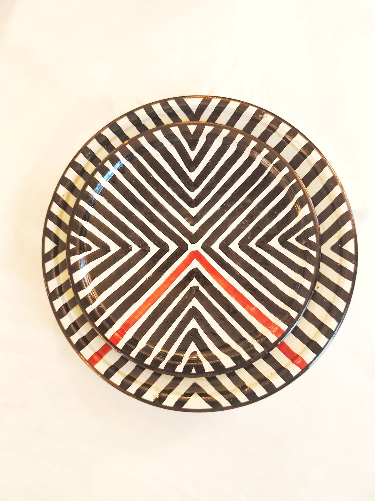 Set of 2 x Modern Moroccan Ceramic Plate, Hand-Painted Black & White with Red Lines [20cm & 25 cm] -Tamegroute Pottery