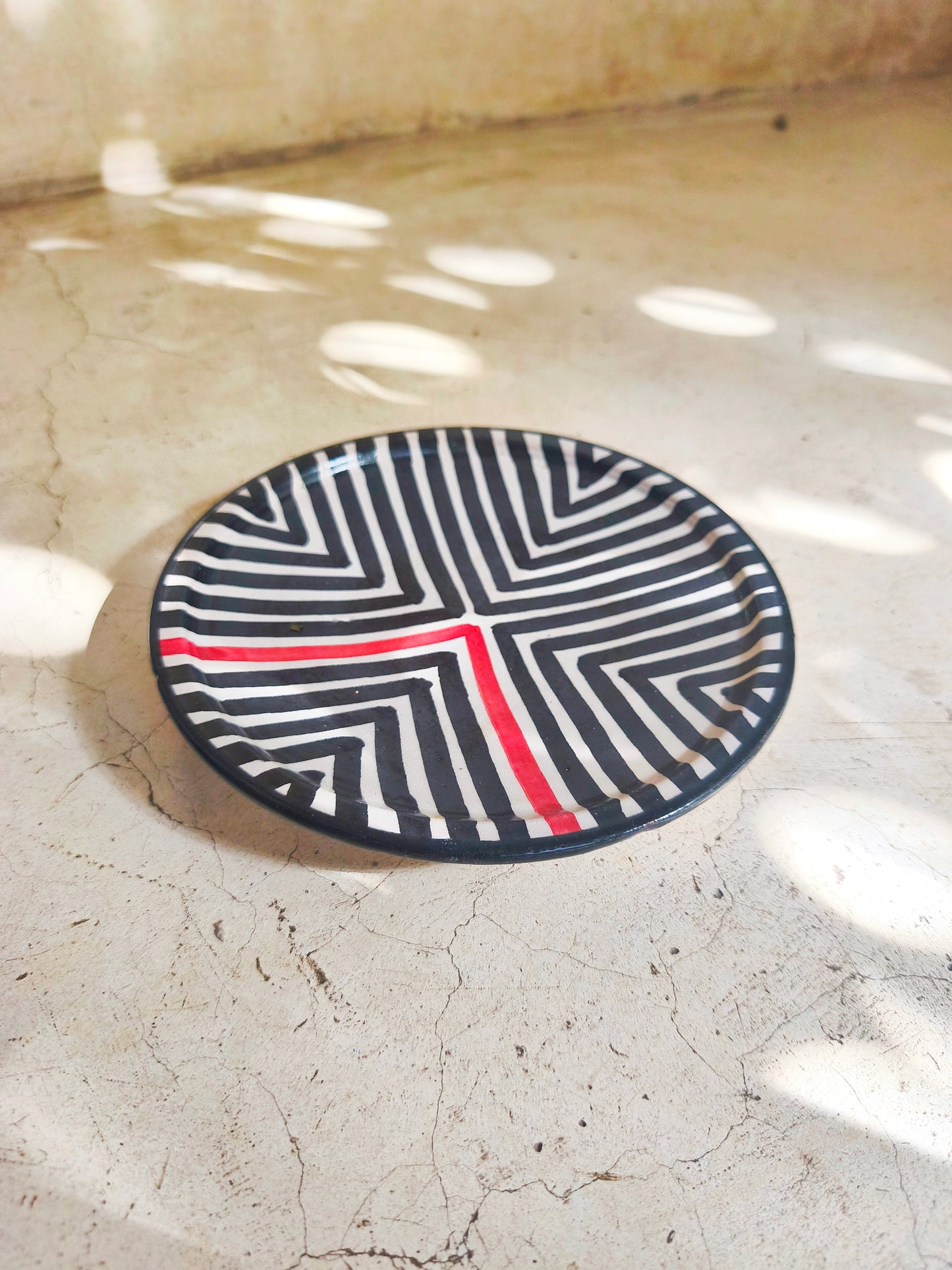 Set of 2 x Modern Moroccan Ceramic Plate, Hand-Painted Black & White with Red Lines [20cm & 25 cm] -Tamegroute Pottery